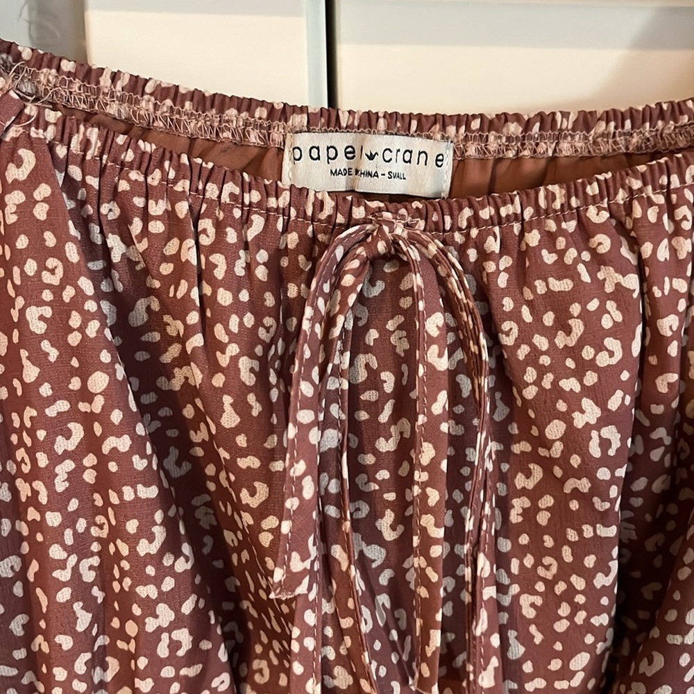 Paper Crane - Long Sleeve Blouse - Brown/Cream